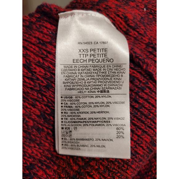 Banana Republic - XXS Petite Red Sweater - Perfect for Christmas 🎄 - Picture 9 of 9